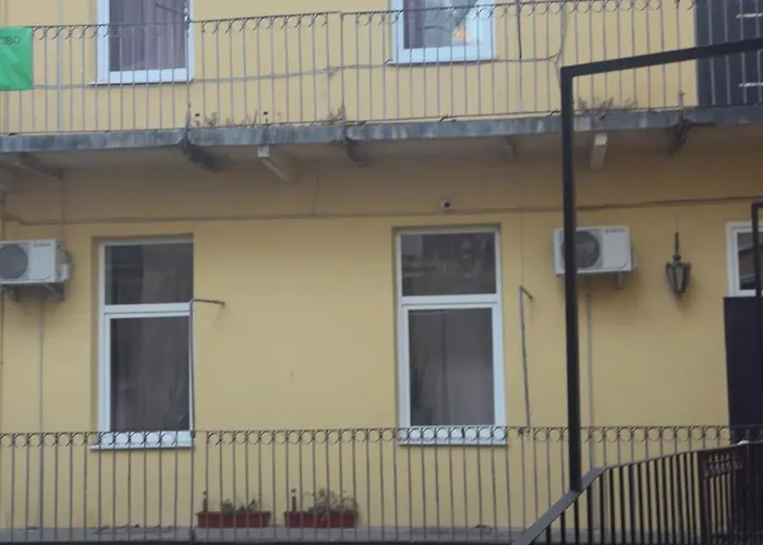 2room Centre アパート *